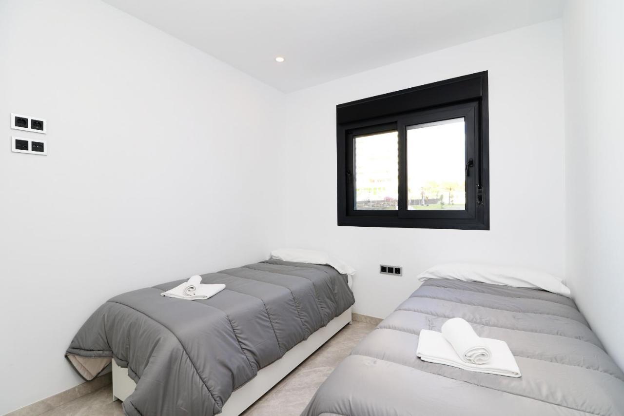 Sunset Waves 1-2 Apartment Benidorm Bagian luar foto
